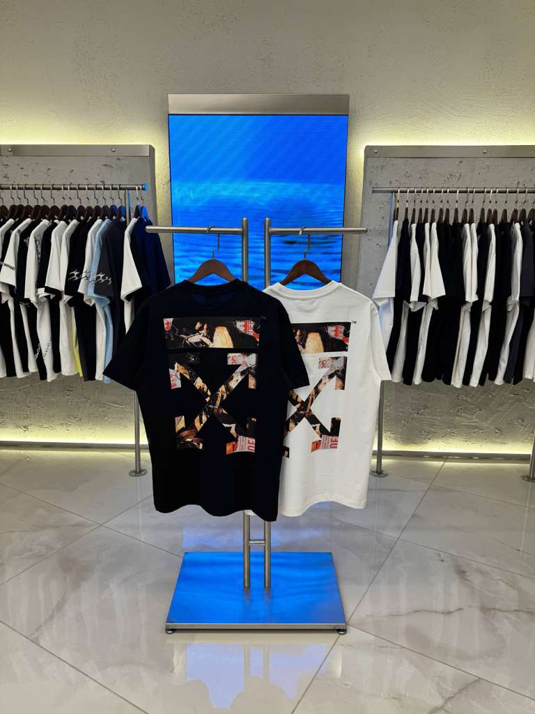 Represent owners club round neck TEE